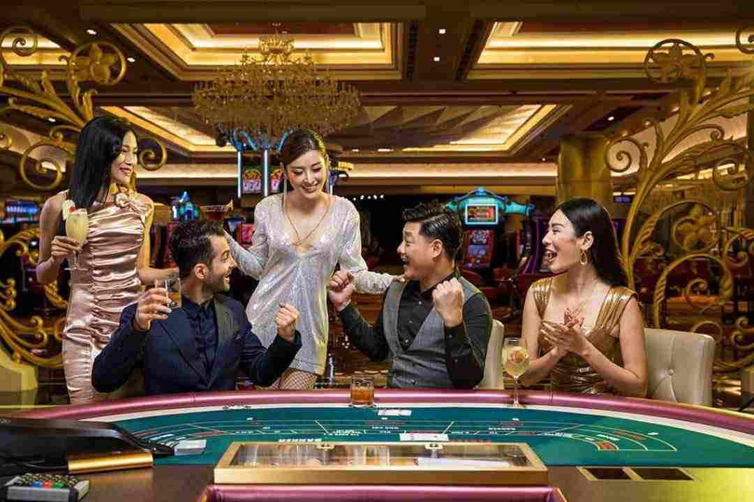 Khám phá dịch vụ sòng bạc tại Diamond Crown Hotel & Casino